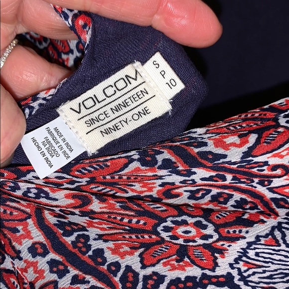 Volcom floral print tunic, size small - Picture 5 of 5